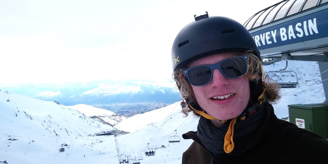 Schüleraustausch Neuseeland mit Stipendium: Phillip beim Skispringen