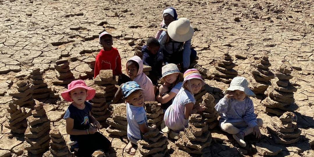 Freiwilligendienst mit Stipendium: Kinder auf der Farm in Namibia 